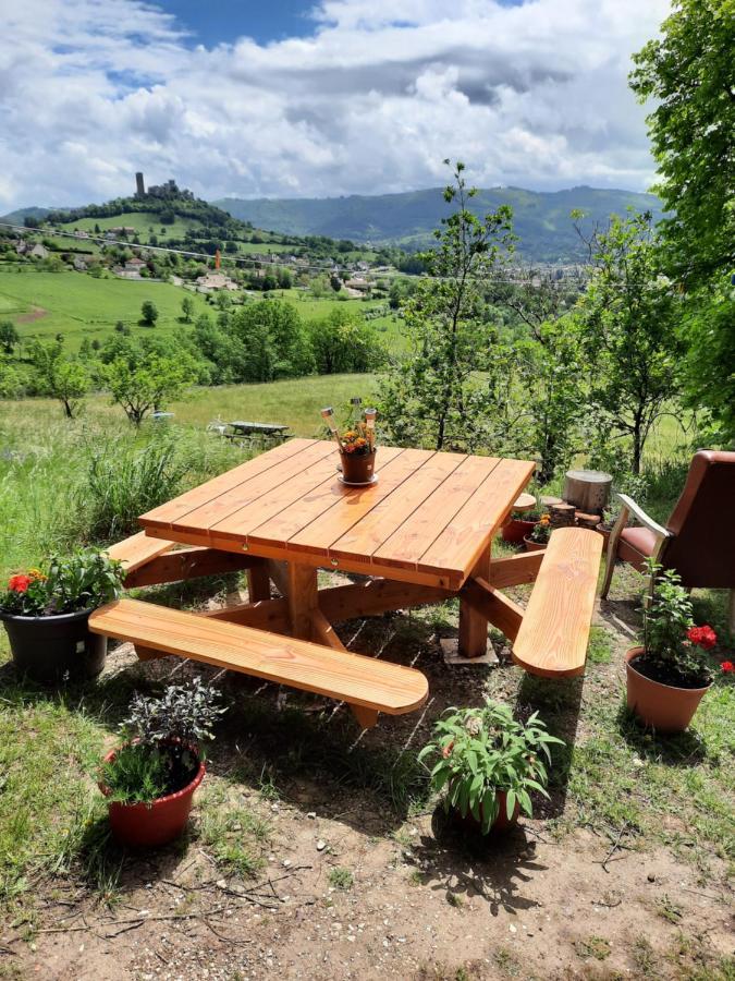 Les Coteaux De Planeze, Maison Et Jardin Dans Le Lot! Chambres Chez L'Habitant! Belmont-Bretenoux Buitenkant foto